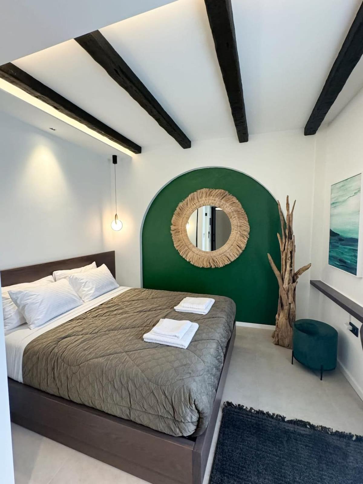 나우사이마티아스 Urban Gem In The Heart Of Naoussa A Stylish Escape 아파트 외부 사진